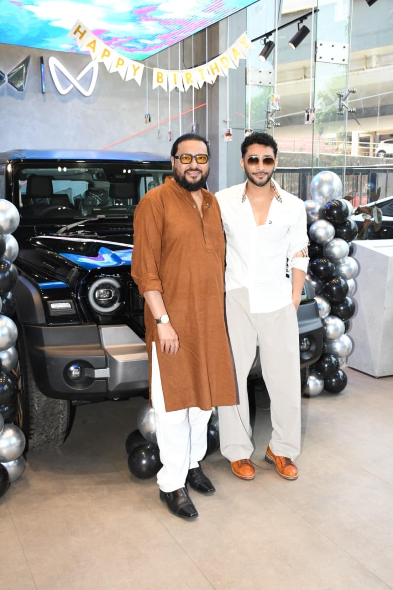 Zaid Darbar was seen with father, Ismail Darbar, on the latter's birthday as he celebrated with the paps. Zaid Darbar was seen with father, Ismail Darbar, on the latter's birthday as he celebrated with the paps.